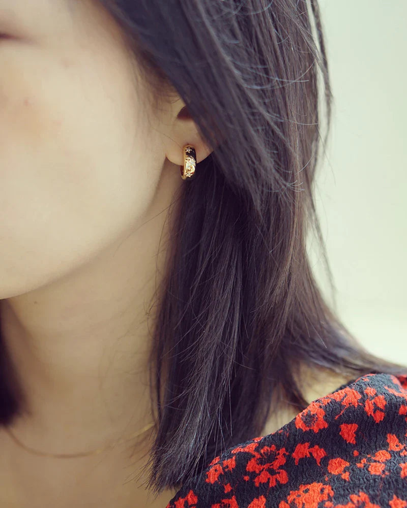 LUOWEND 18K Yellow Gold Drop Earrings